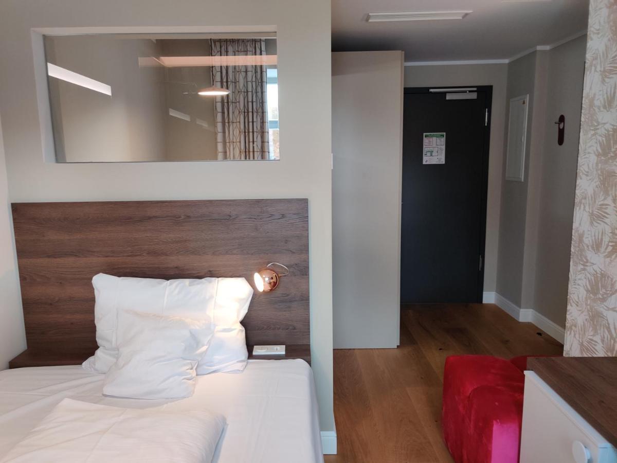 Amelie No 1 Hotel & Appartements Landau in der Pfalz Exterior photo